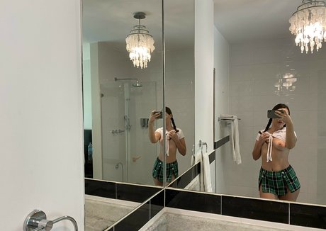 exoticabella exclusive star pictures