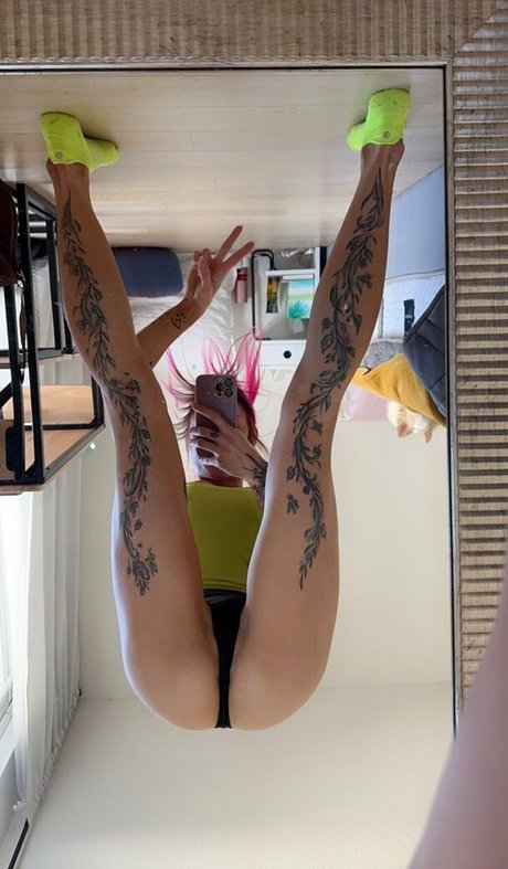 petite teen onlyfans hot picture