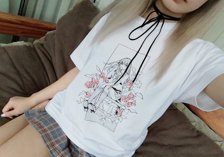 yueko nude thumbnail