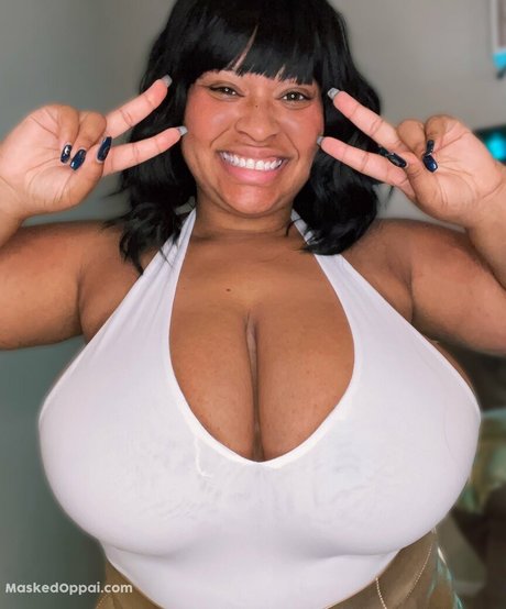 Yasmin irl perfect star photos