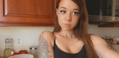 Becky May pornstar exclusive photos