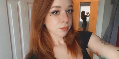 Becky May model porn pics