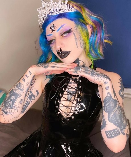 Piaisevil nudes pornstar pic