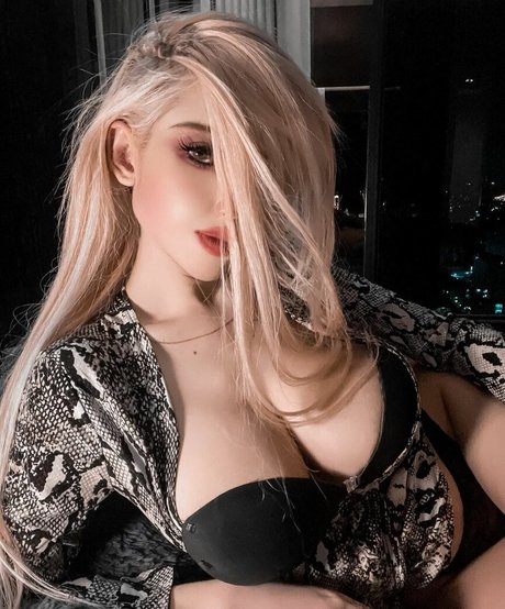 Francs Francesca sexy pornstar image