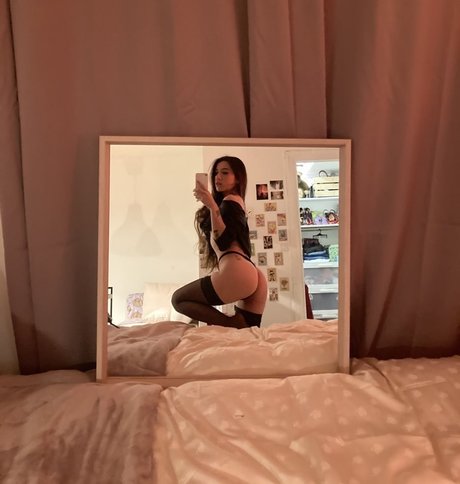 bbytenshi_ nudes star img