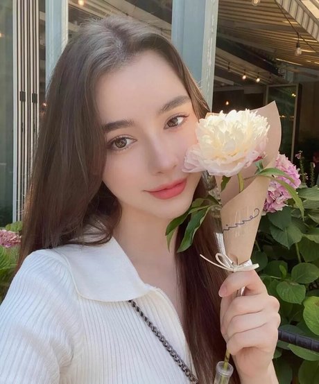Dasha Tarab star nice pics