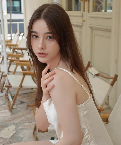 Dasha Tarab perfect pornstar photos