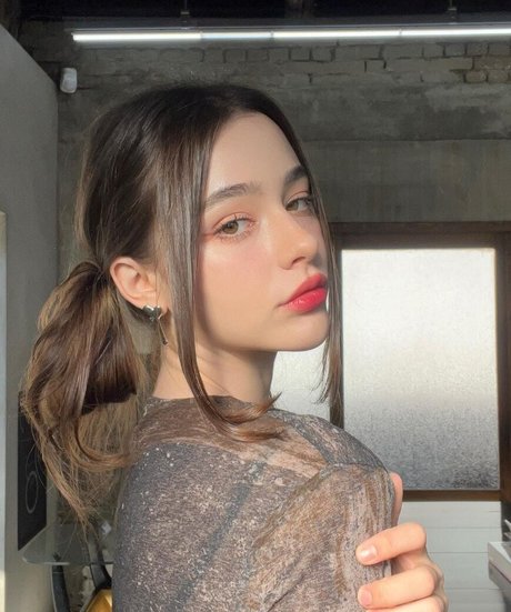 Dasha Tarab star top pics