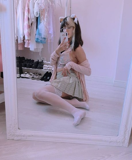 Himebunni naked model images