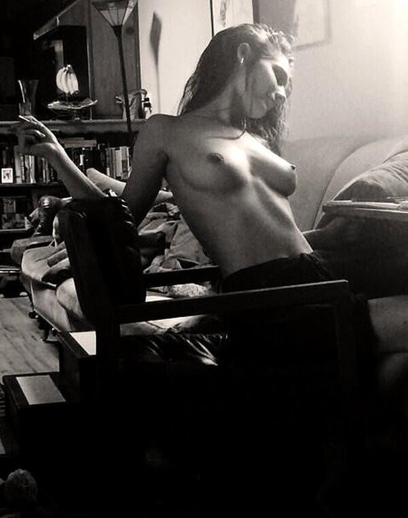 girl on girl onlyfans free naked image