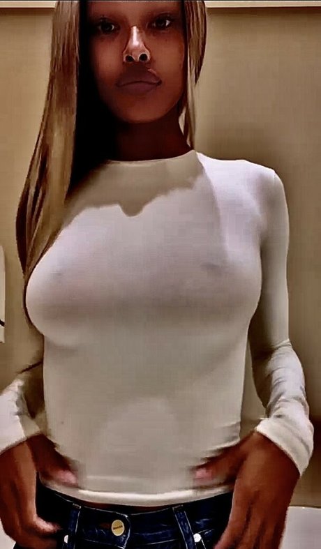 Vinetrria Vinetria exclusive model galleries