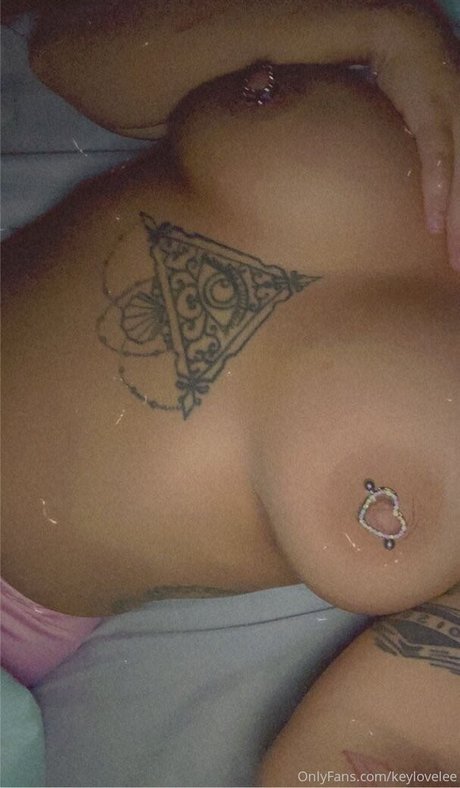 KeyLoveLee perfect pornstar gallery