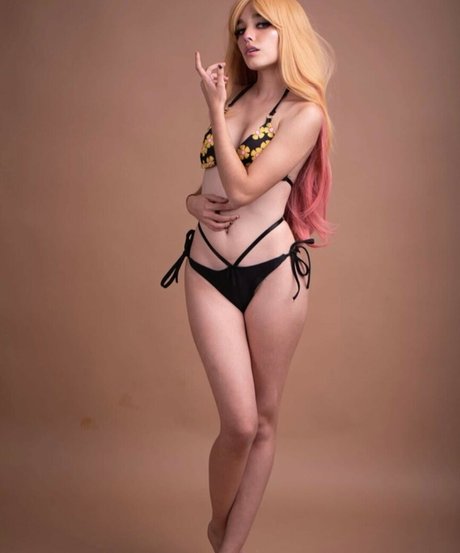 SarahIkiryuin model xxx galleries