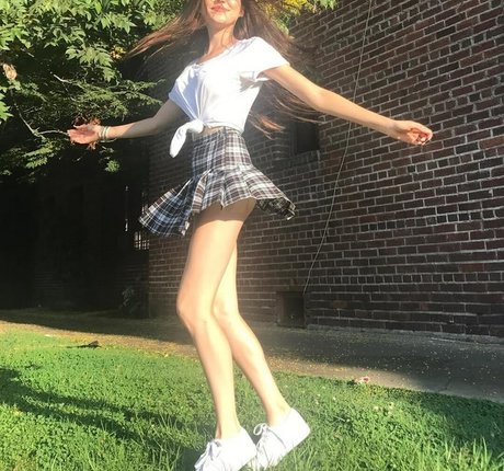 Ana Walczak sexy pornstar img