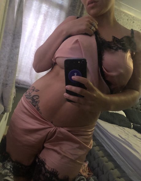 Siobhan Graves hot pornstar galleries