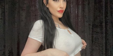 Finalgirlx pretty actress images