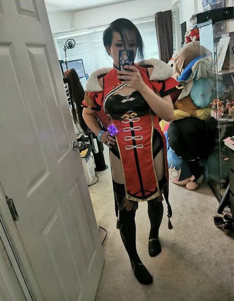 Rinsenpai star sexy pic