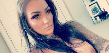 Alyssadoesntboost star nice images