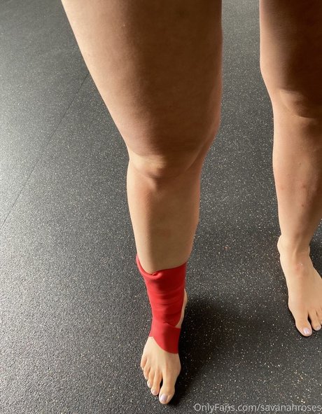 Savannah Roses nude star pics