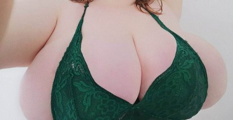 soft kttn pretty actress pictures