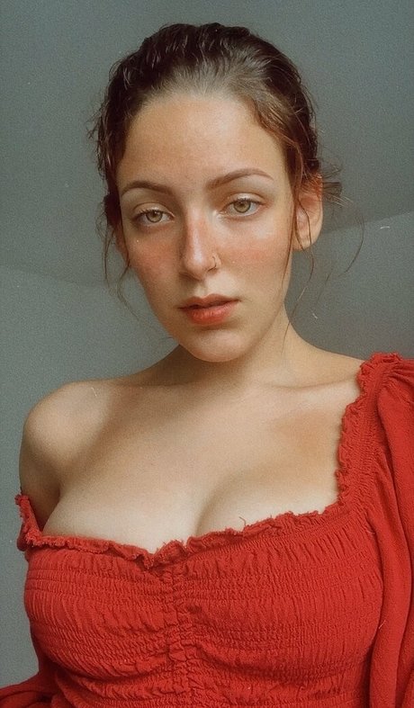 Oriana Leal pornstar erotic photos