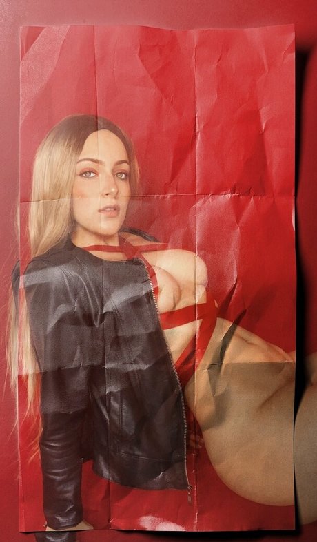 Oriana Leal star top archive