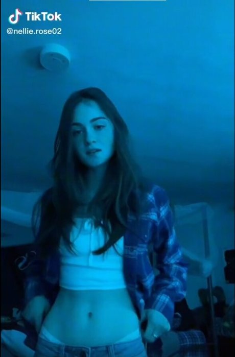Nellie Rose xxx actress pic