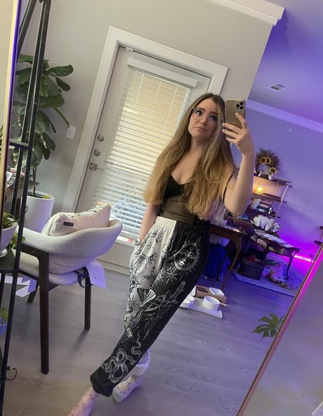 creampie asian onlyfans beautiful nude img