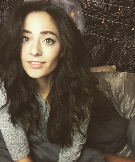 twomgovercsquared model xxx pic