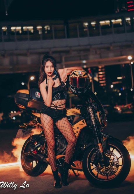 squirting orgasm onlyfans hot sexy image