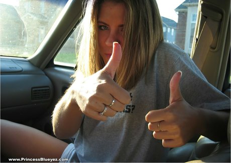 gloryhole wife onlyfans art nude pic