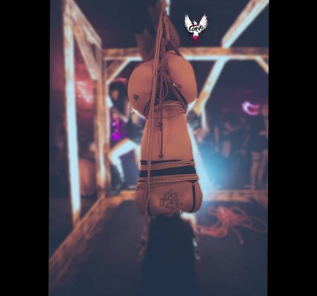 Daddyslilsin nude thumbnail