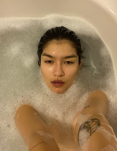 iamjessvaladez model perfect pictures