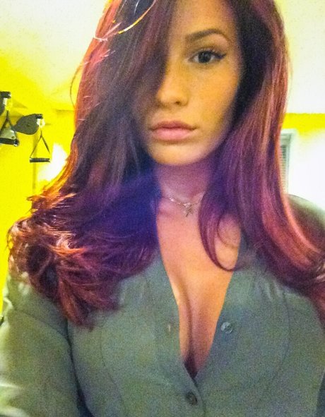 Shayna Foappiano pornographic model pic