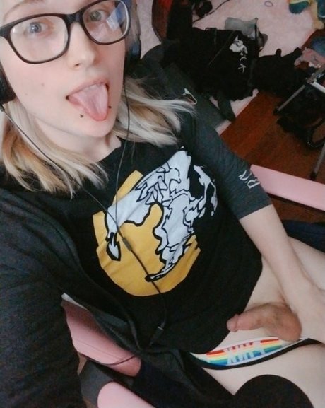 Jaxipup pornstar photo