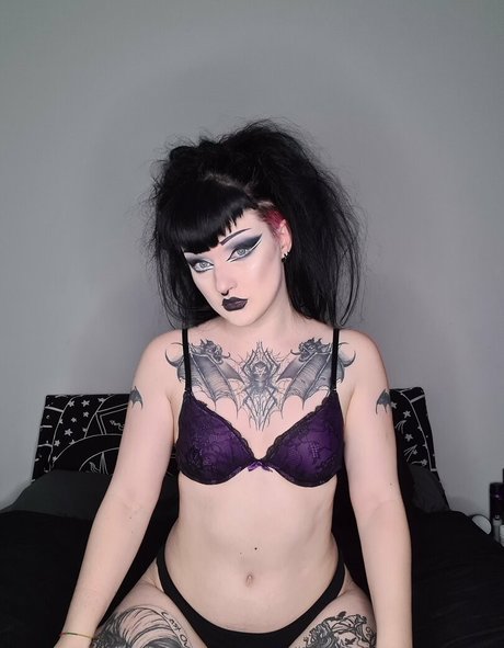 mybeautifulnightmare pornstar images