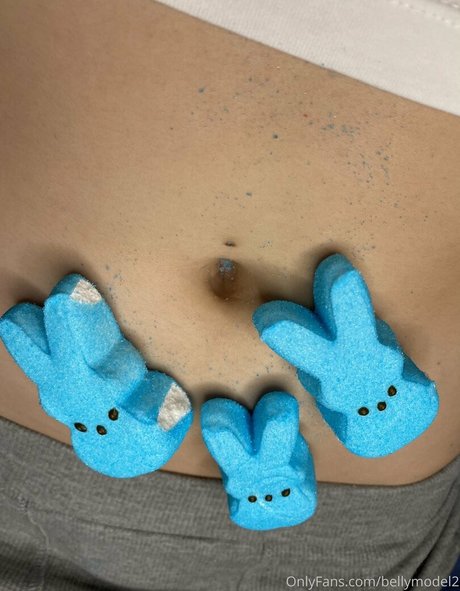 bellymodel2 model hd img
