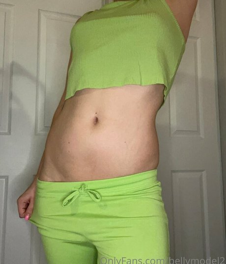 bellymodel2 nude thumbnail