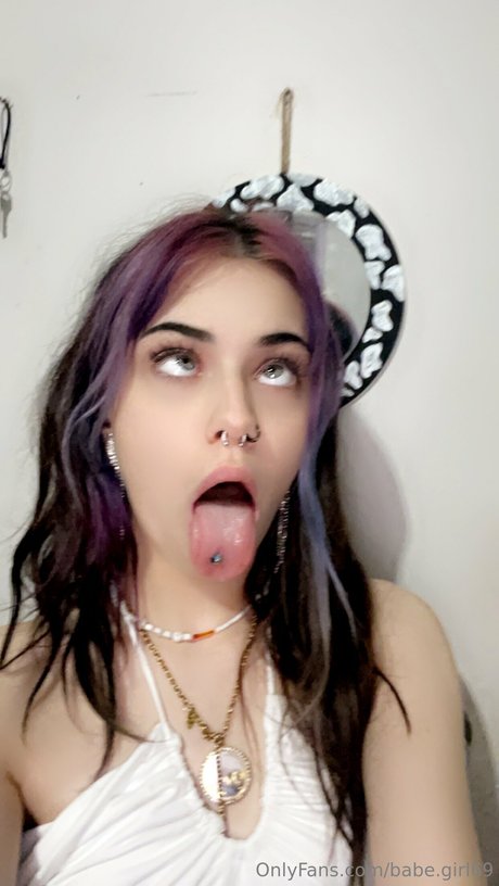 Siamayll_ pornstar sex pic