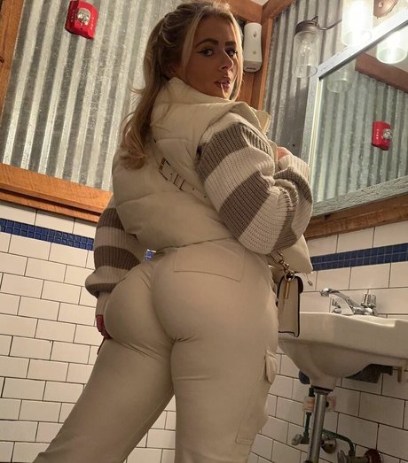 gloryhole wife onlyfans free images