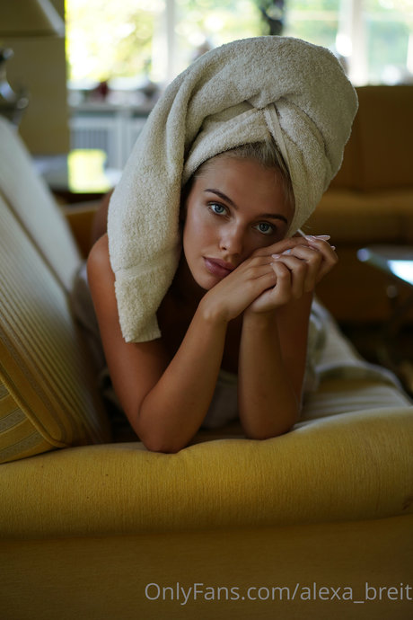 office milf onlyfans xxx galleries