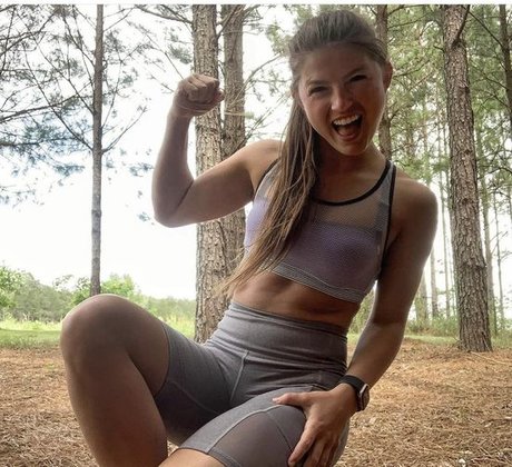 shemale cumshot onlyfans art nude photos