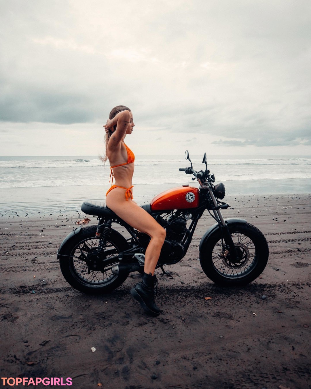 sexy mature onlyfans art naked images