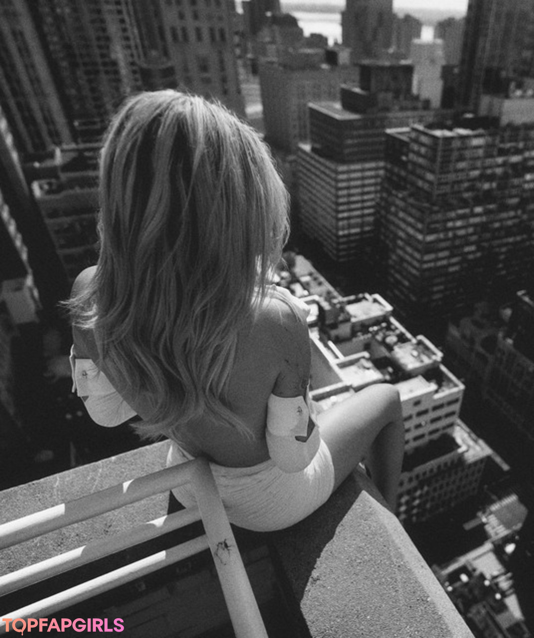 riding dildo onlyfans beautiful naked pictures