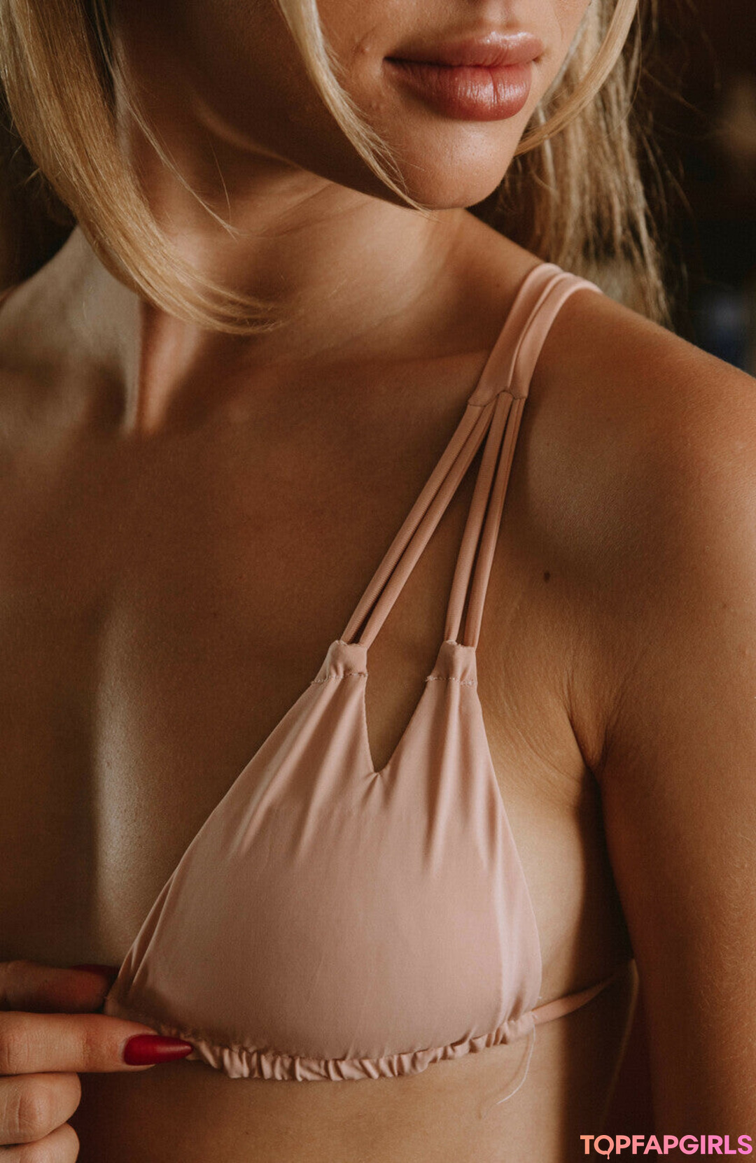 spanking onlyfans hot naked image