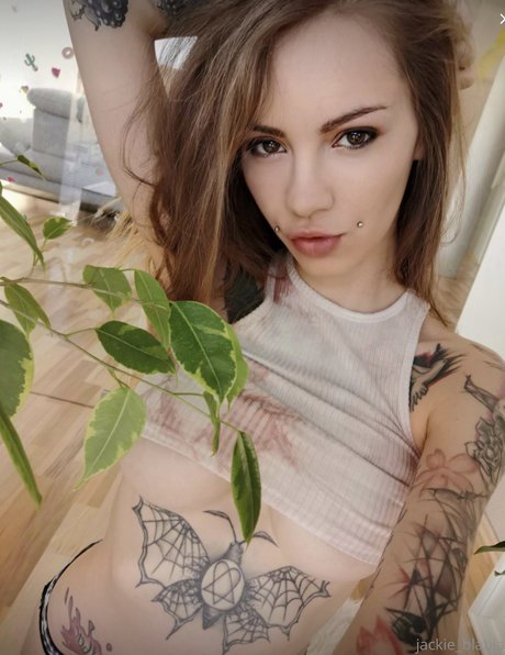 fitness babe onlyfans erotic image