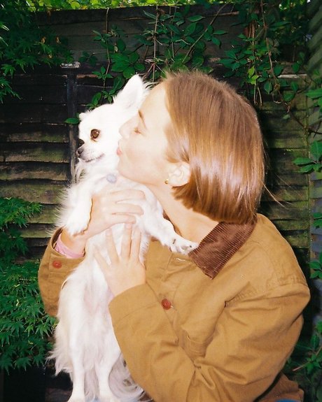 Amelie Manzoli nude model pic