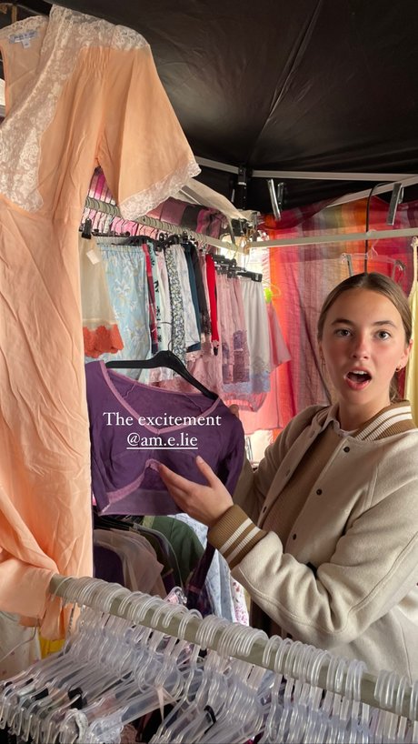 swimming pool onlyfans top galleries