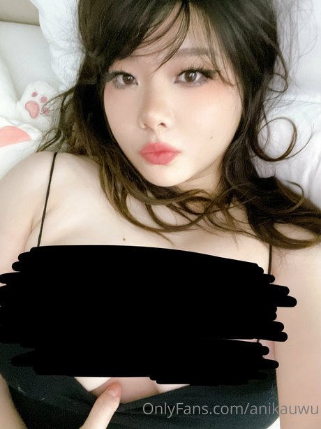 Anikauwu model porn pics