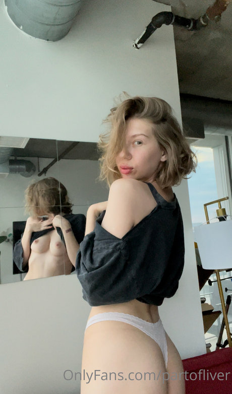 Christina Willfire free pornstar img